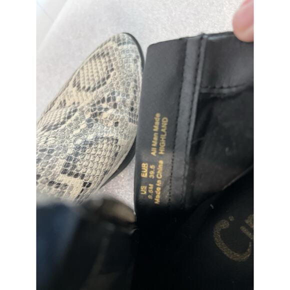 Circus Sam Edelman Black & White Faux Snakeskin Leather Ankle Booties 9.5 - Picture 7 of 11